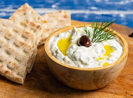 Olive oil and garlic in tzatziki